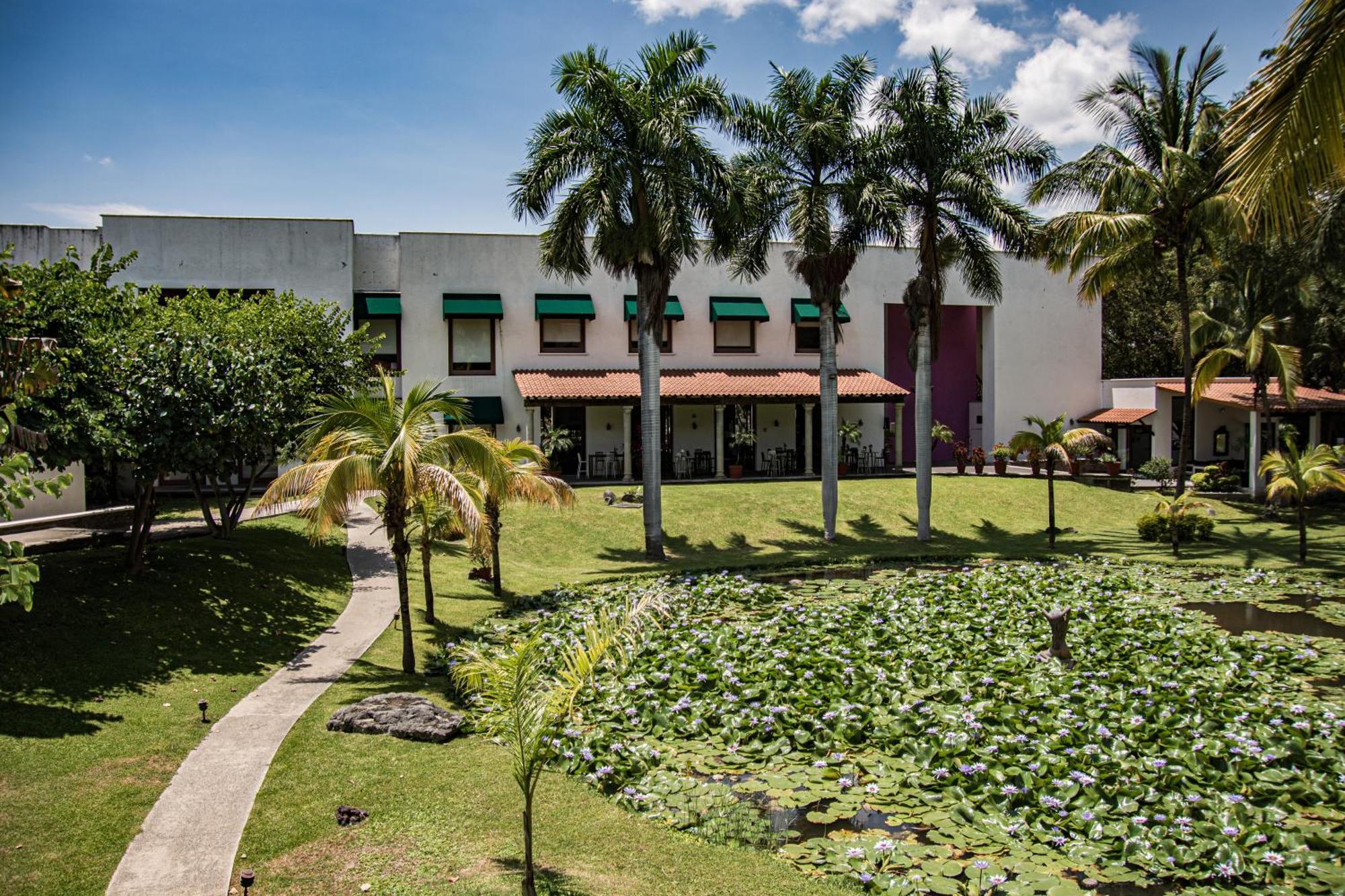 Radisson Hotel Cuernavaca Exterior photo